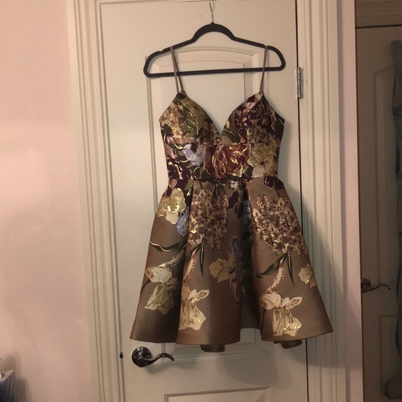 Jovani Dress - Picture 4 of 8